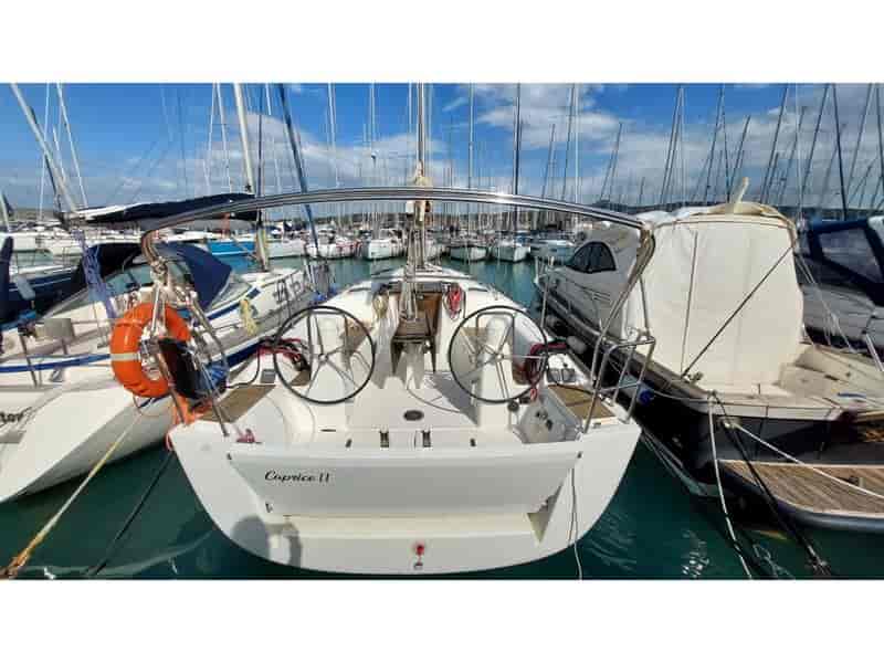 Photo of undefined, image 1 of 25