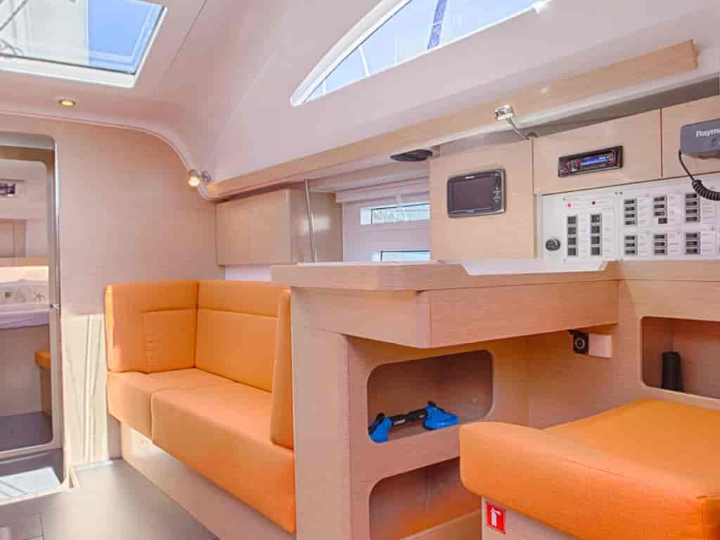 Boat picture 9