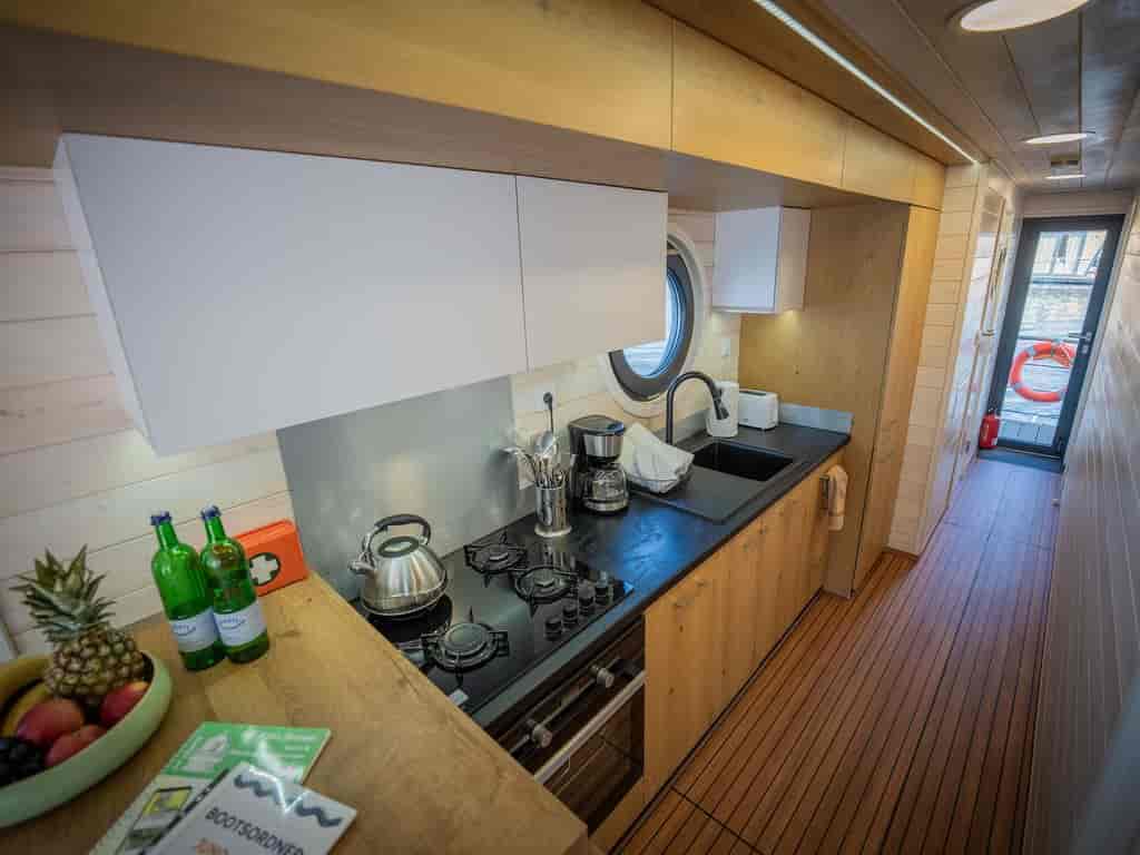 Boat picture 12