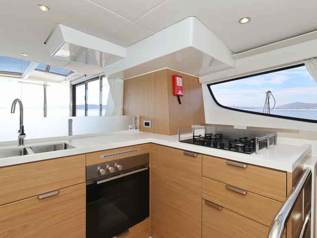 Boat picture 17
