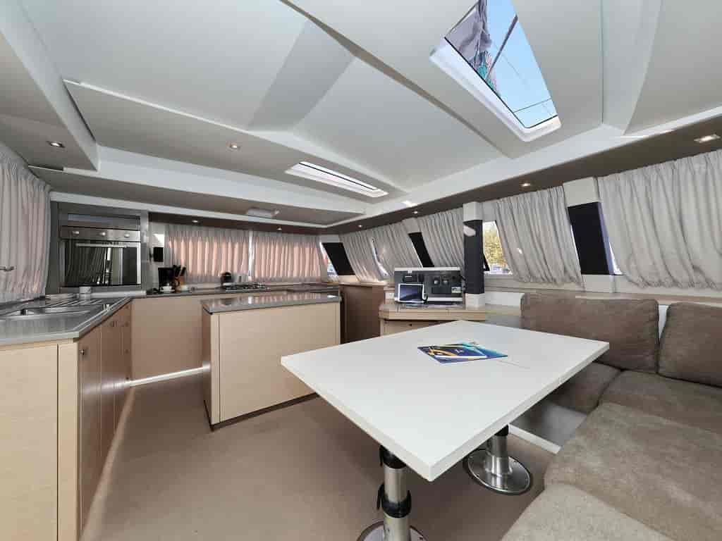 Boat picture 13