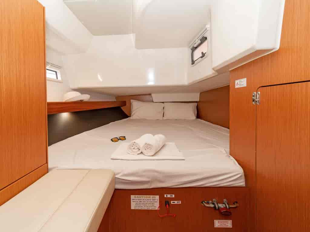 Boat picture 9