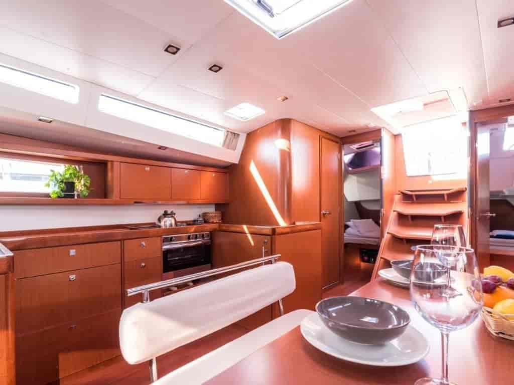 Boat picture 9