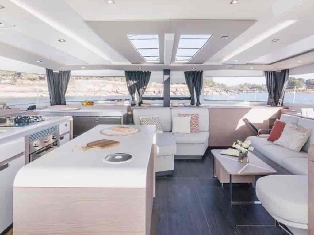 Boat picture 9
