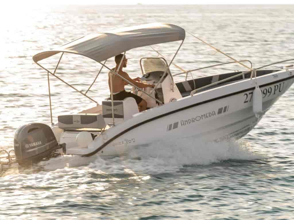 Boat picture 9
