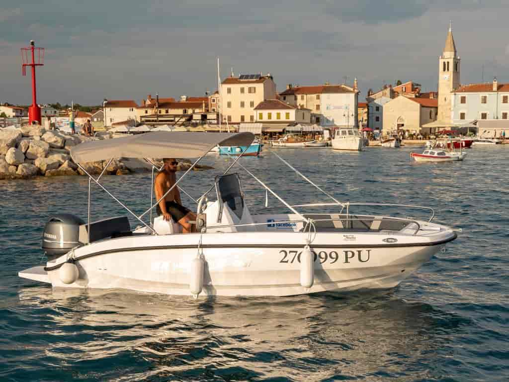 Boat picture 10
