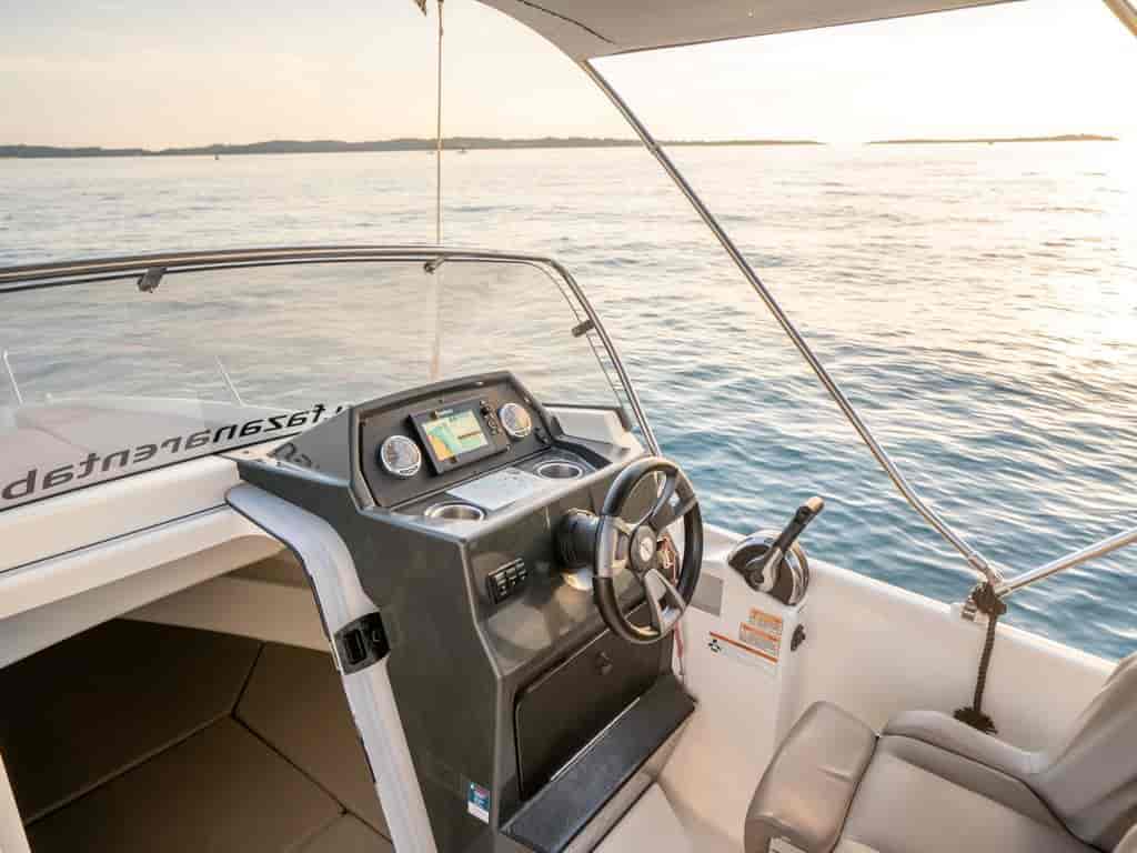 Boat picture 8
