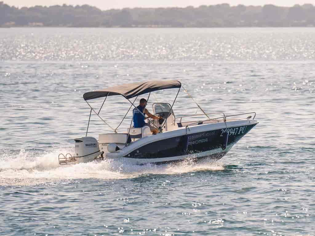 Boat picture 5