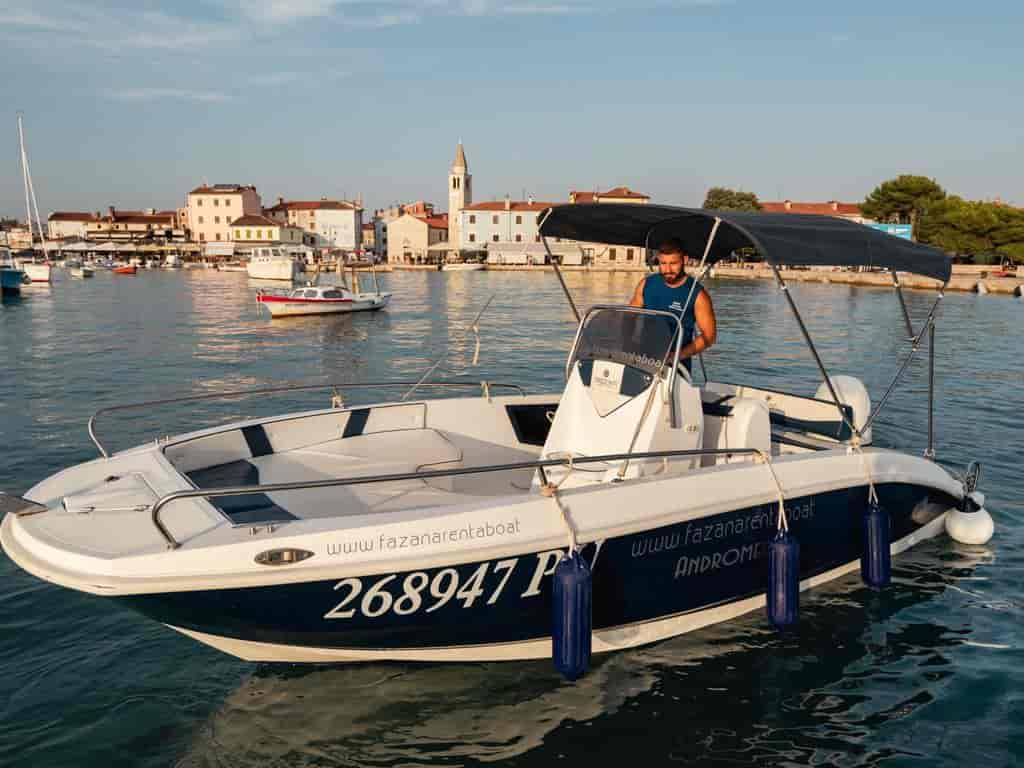 Boat picture 10