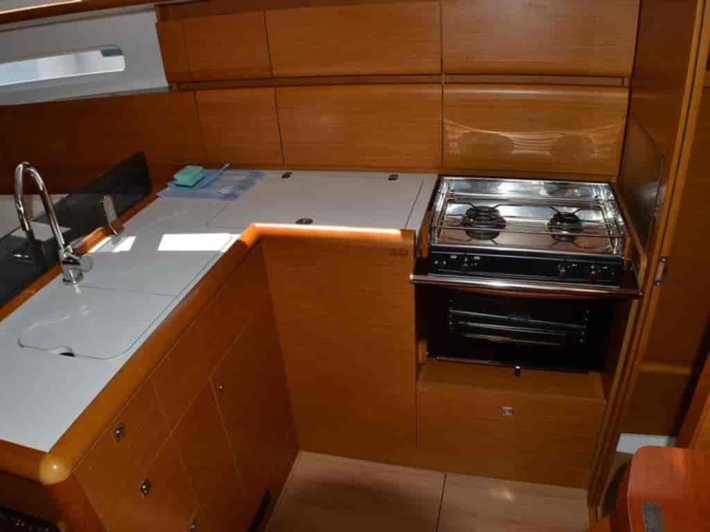 Boat picture 12