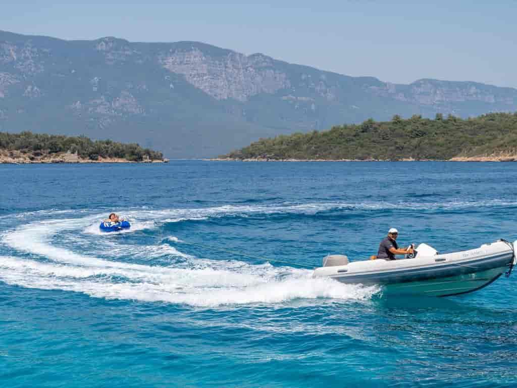 Boat picture 24