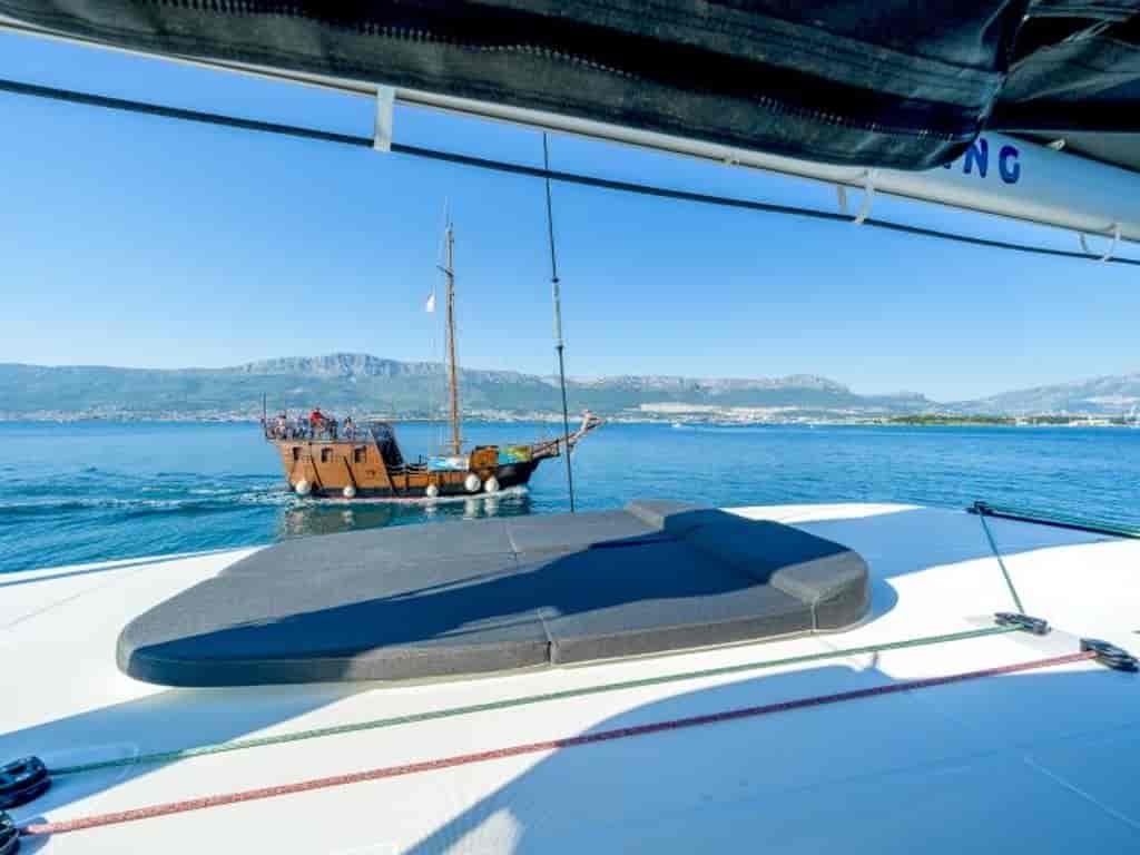 Boat picture 9