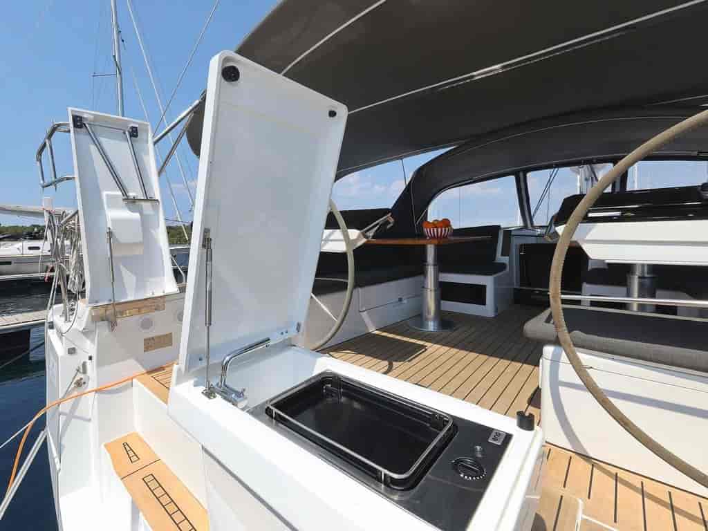 Boat picture 9