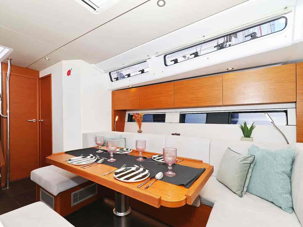 Boat picture 16