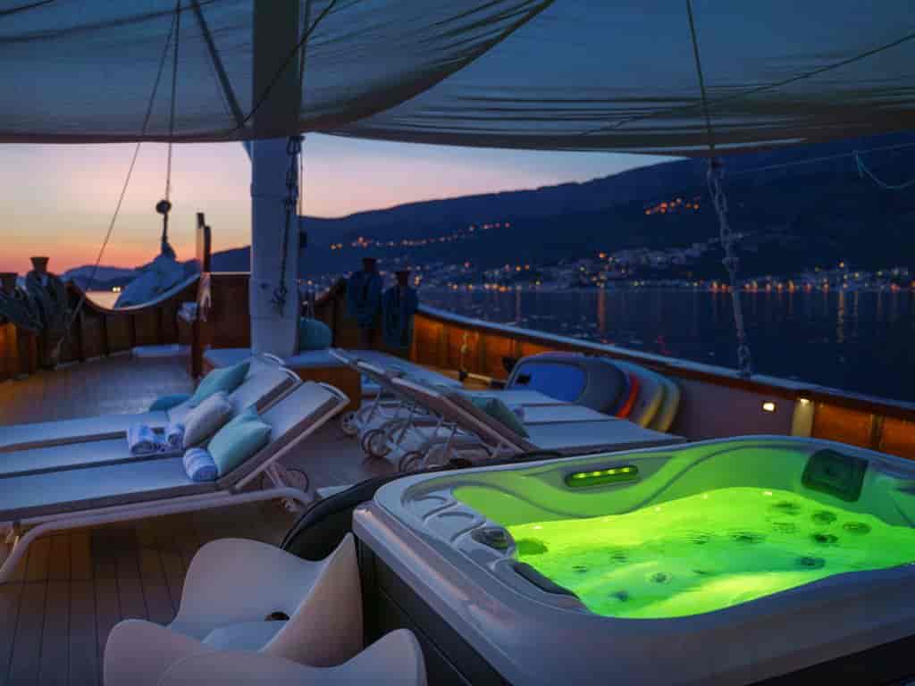Boat picture 13