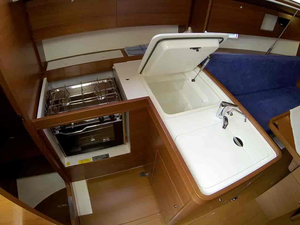 Boat picture 17