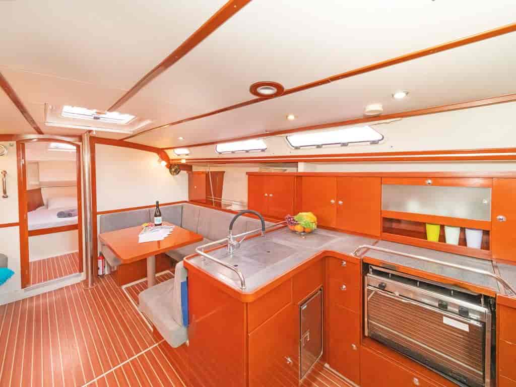 Boat picture 14