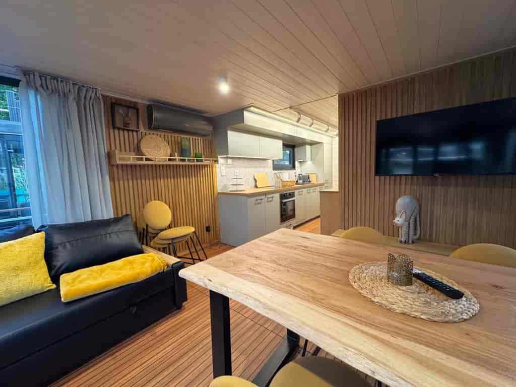 Boat picture 10