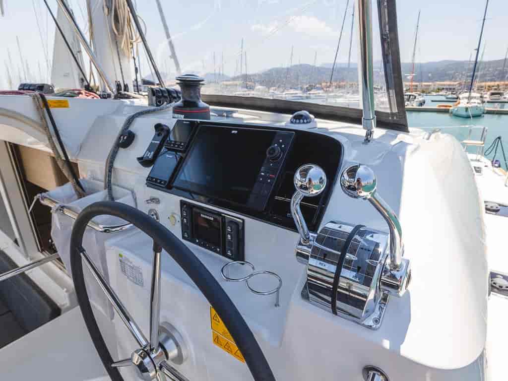 Boat picture 9