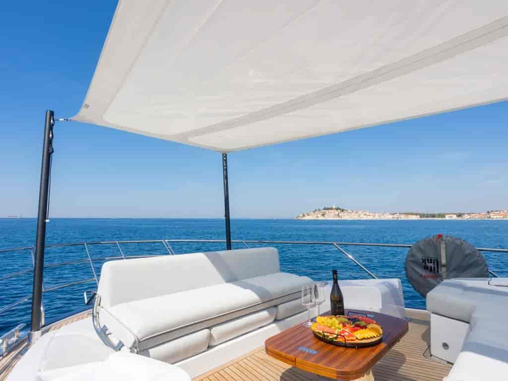 Boat picture 18