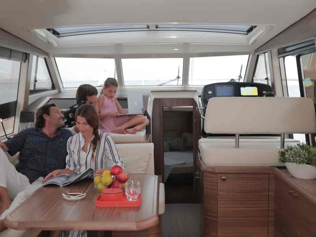 Boat picture 9