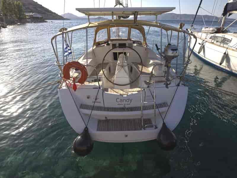 Photo of undefined, image 1 of 25