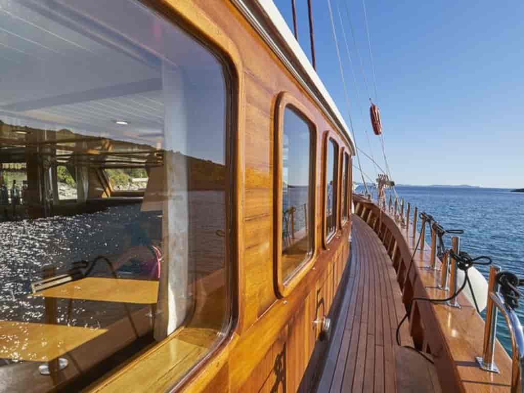 Boat picture 12