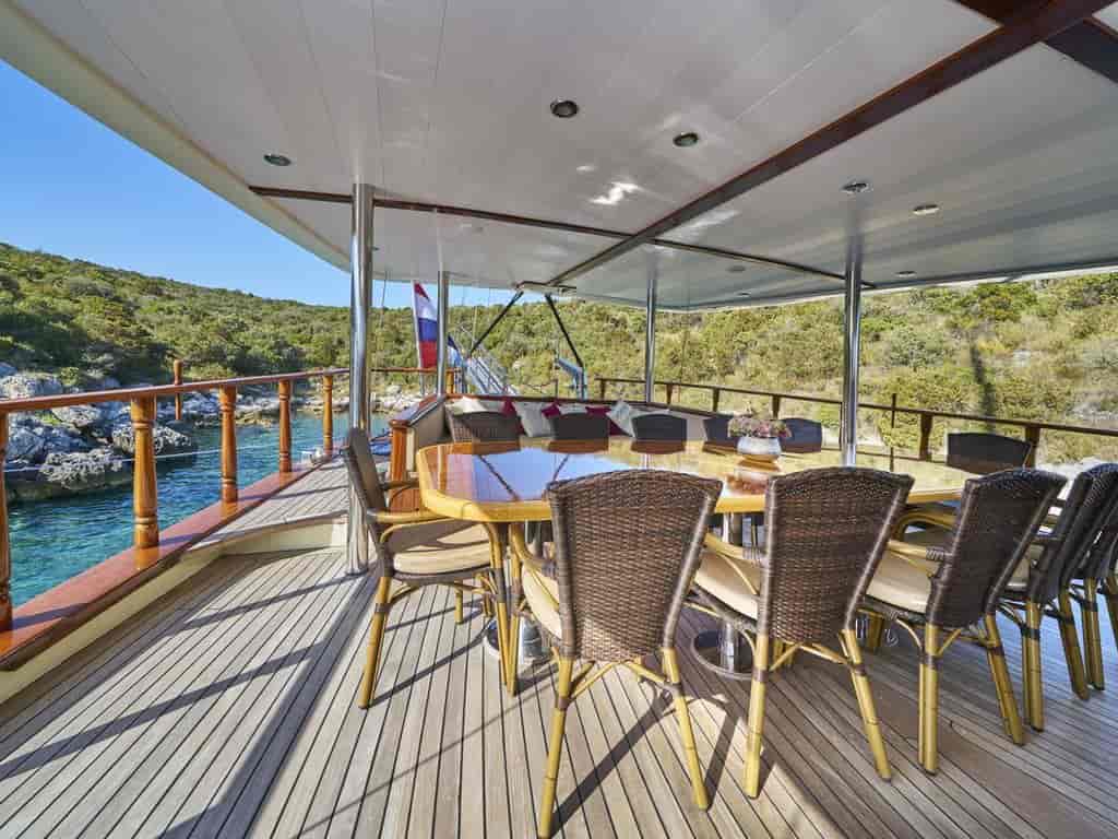 Boat picture 13
