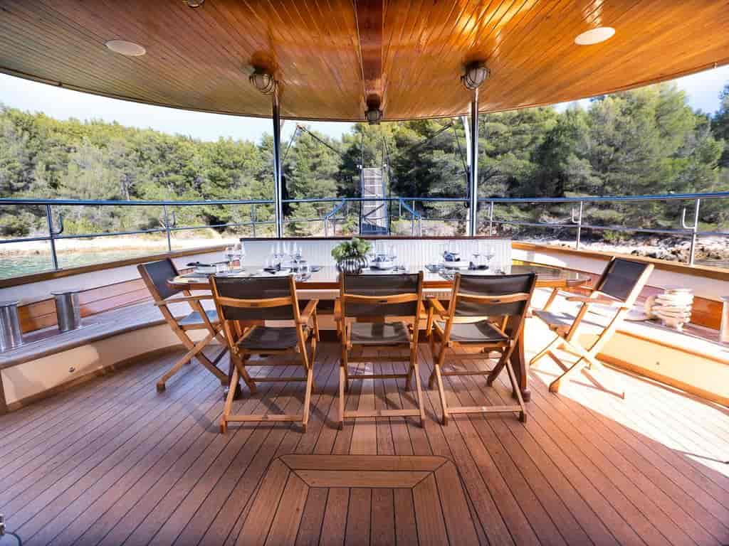 Boat picture 13