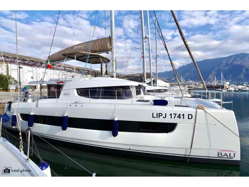 Photo of undefined, image 1 of 17