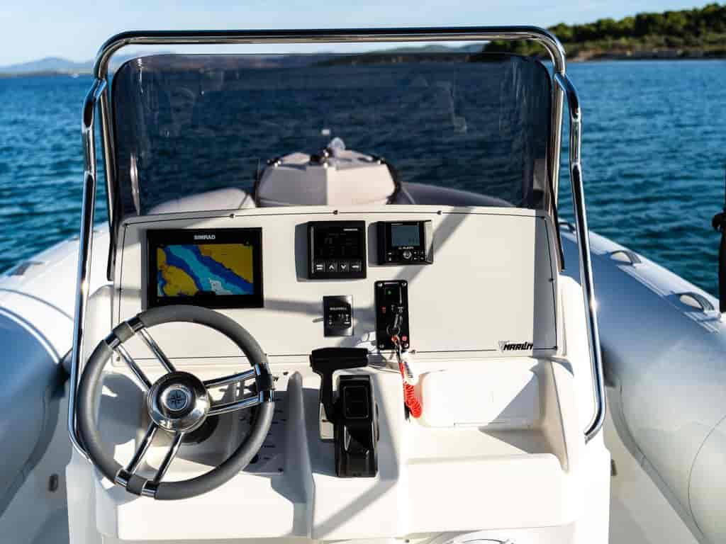 Boat picture 13