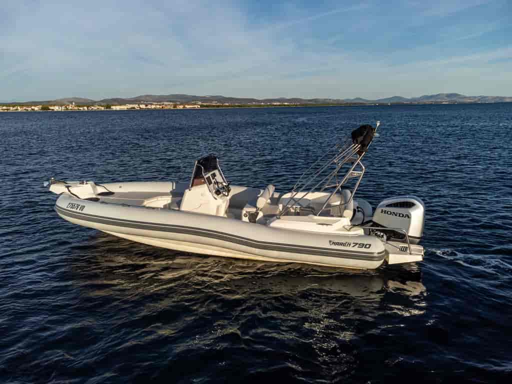 Boat picture 9