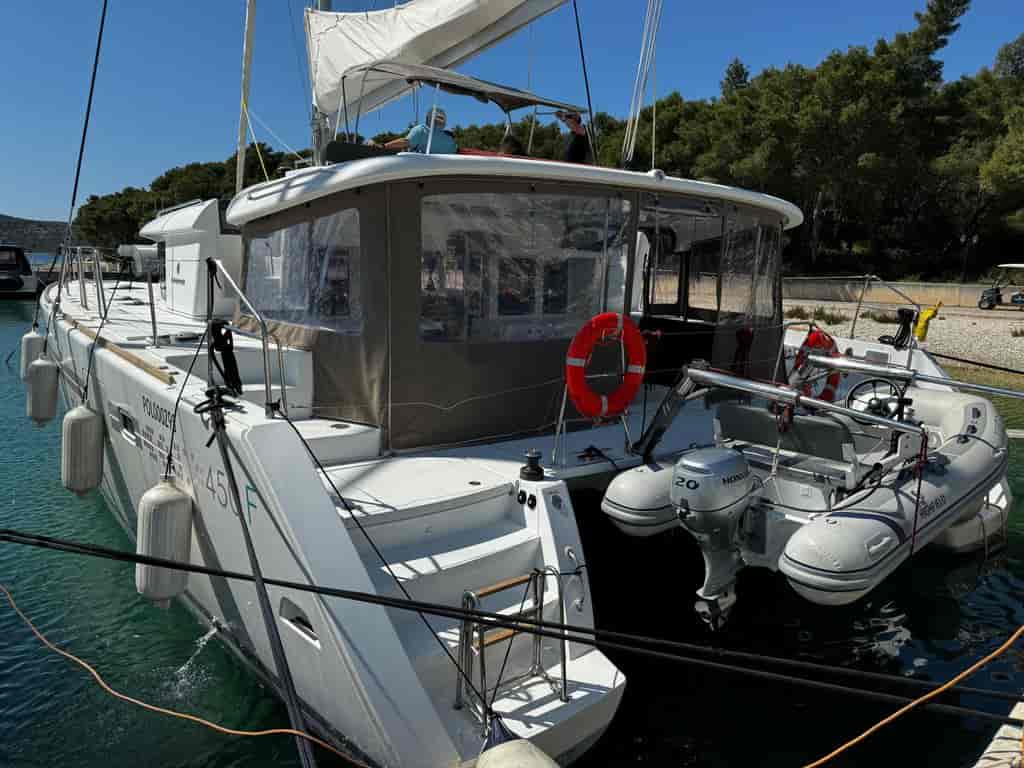 Boat picture 17