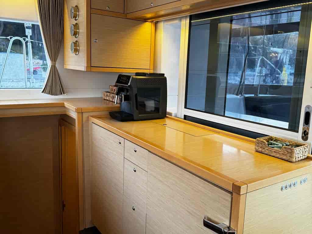 Boat picture 37