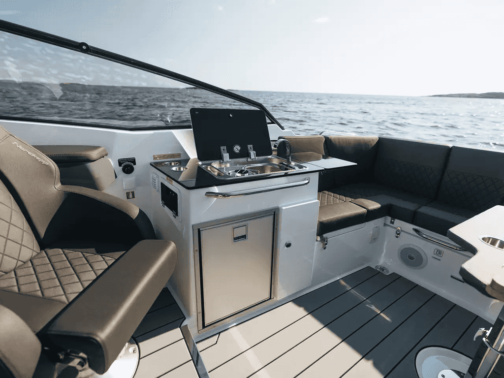Boat picture 11