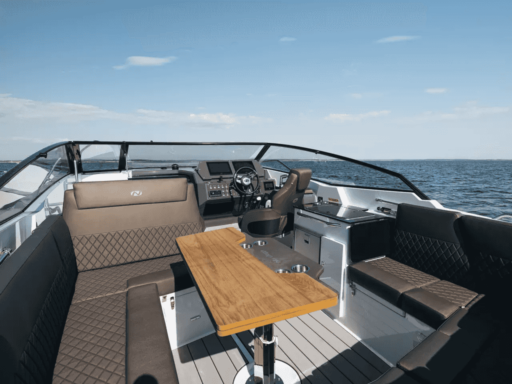 Boat picture 9