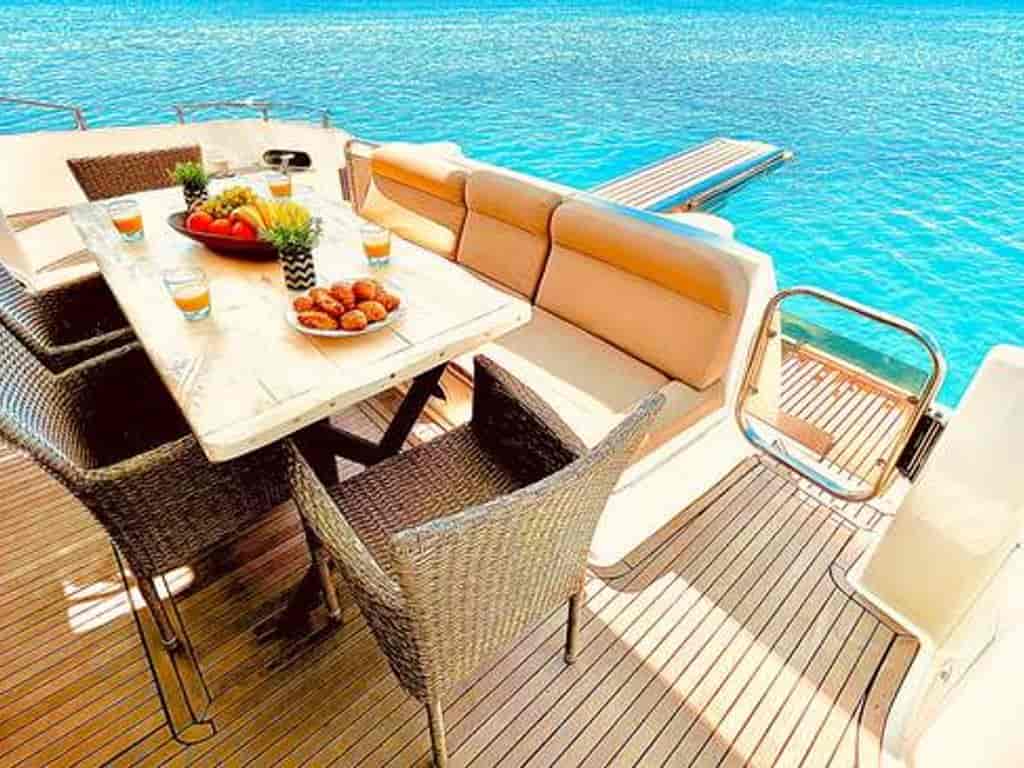 Boat picture 4