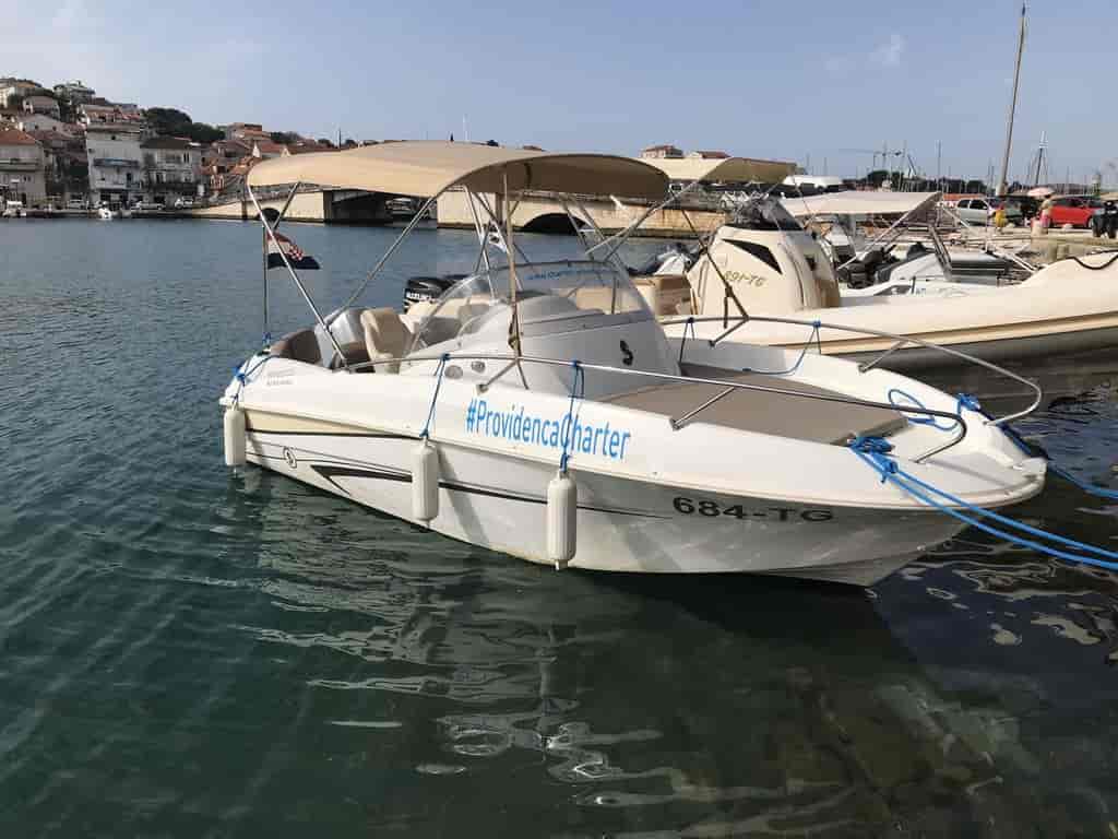 Photo 3 of Benetau Flyer 550 Sun Deck