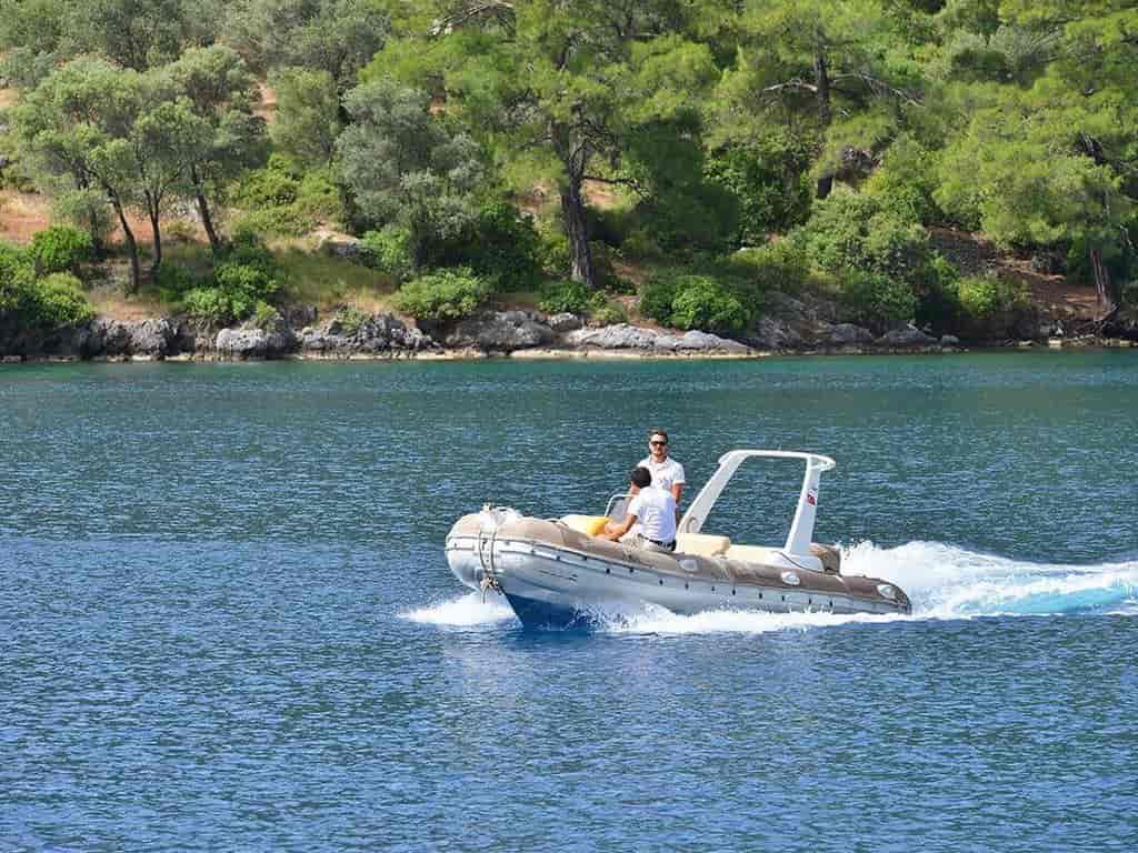 Boat picture 12
