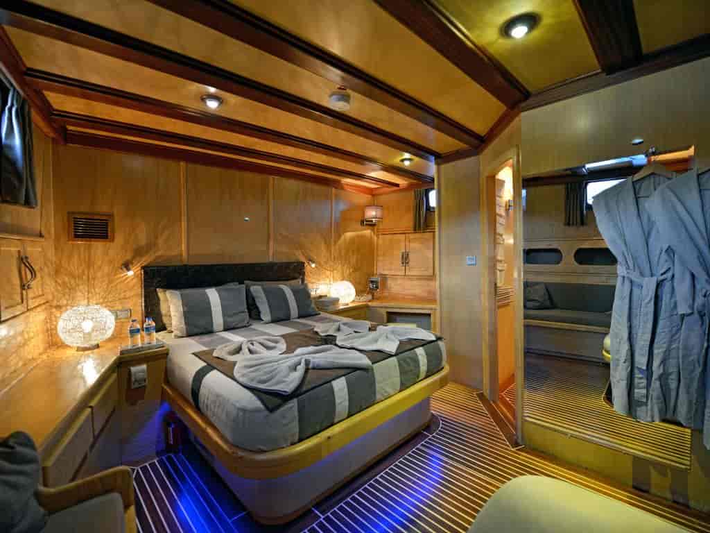 Boat picture 18