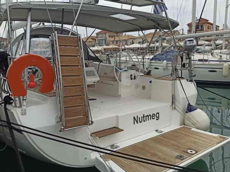 Photo of undefined, image 1 of 28