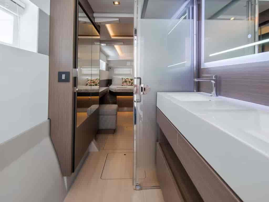 Boat picture 19