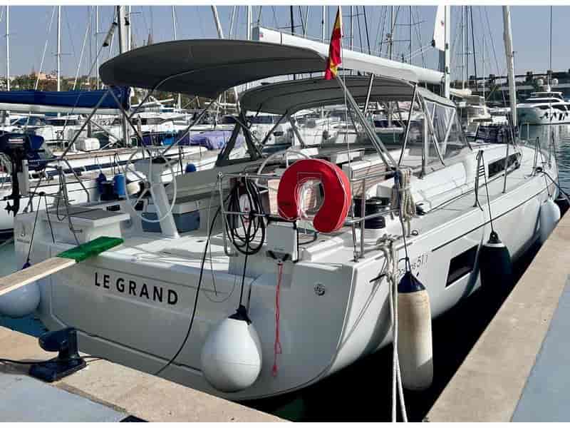 Photo of undefined, image 1 of 10