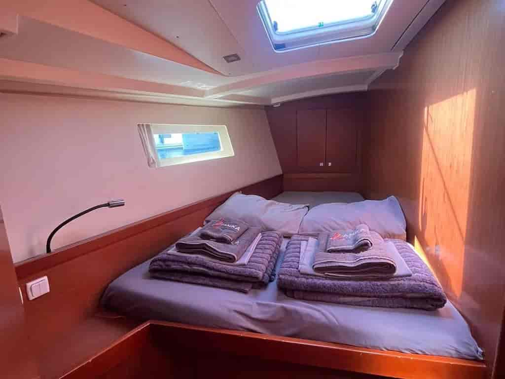 Boat picture 9