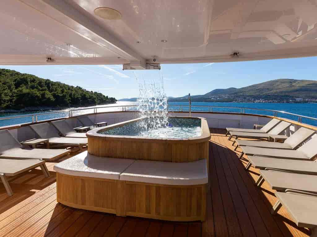 Boat picture 14