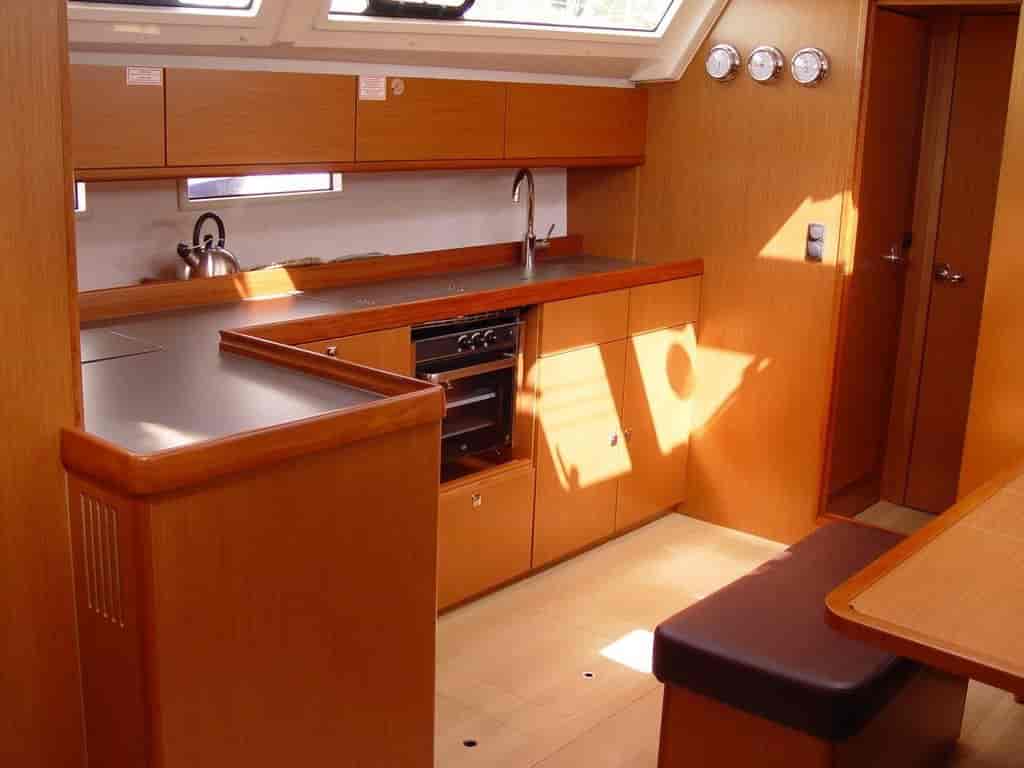 Boat picture 14