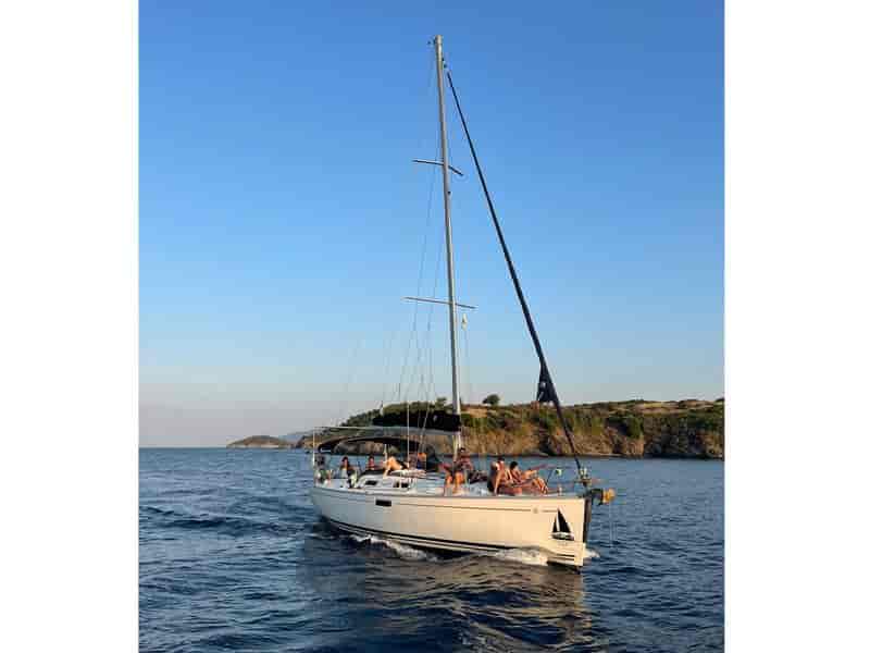 Photo of undefined, image 1 of 9