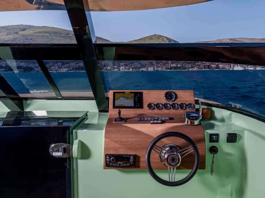 Boat picture 4