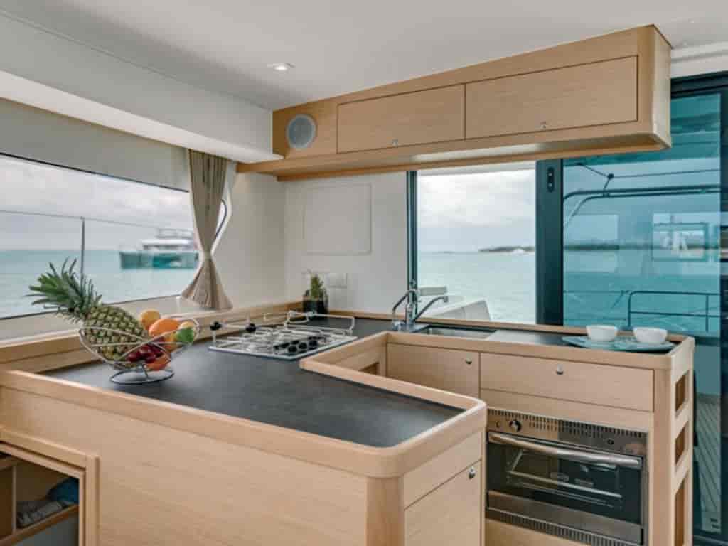 Boat picture 13