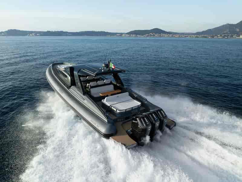 Boat picture 1